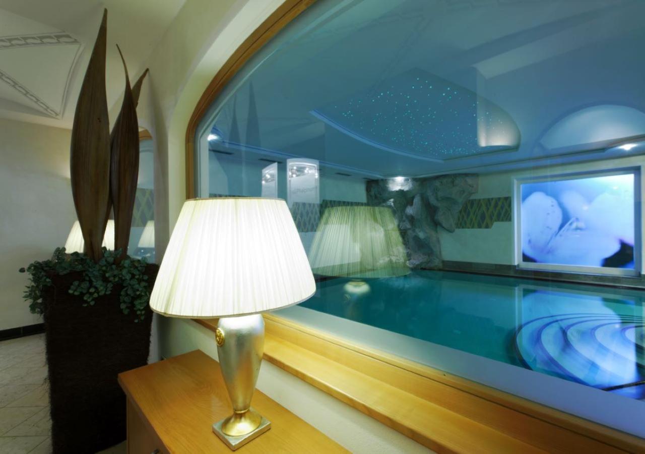 Residence Hotel Alpinum Campo Tures Exterior photo