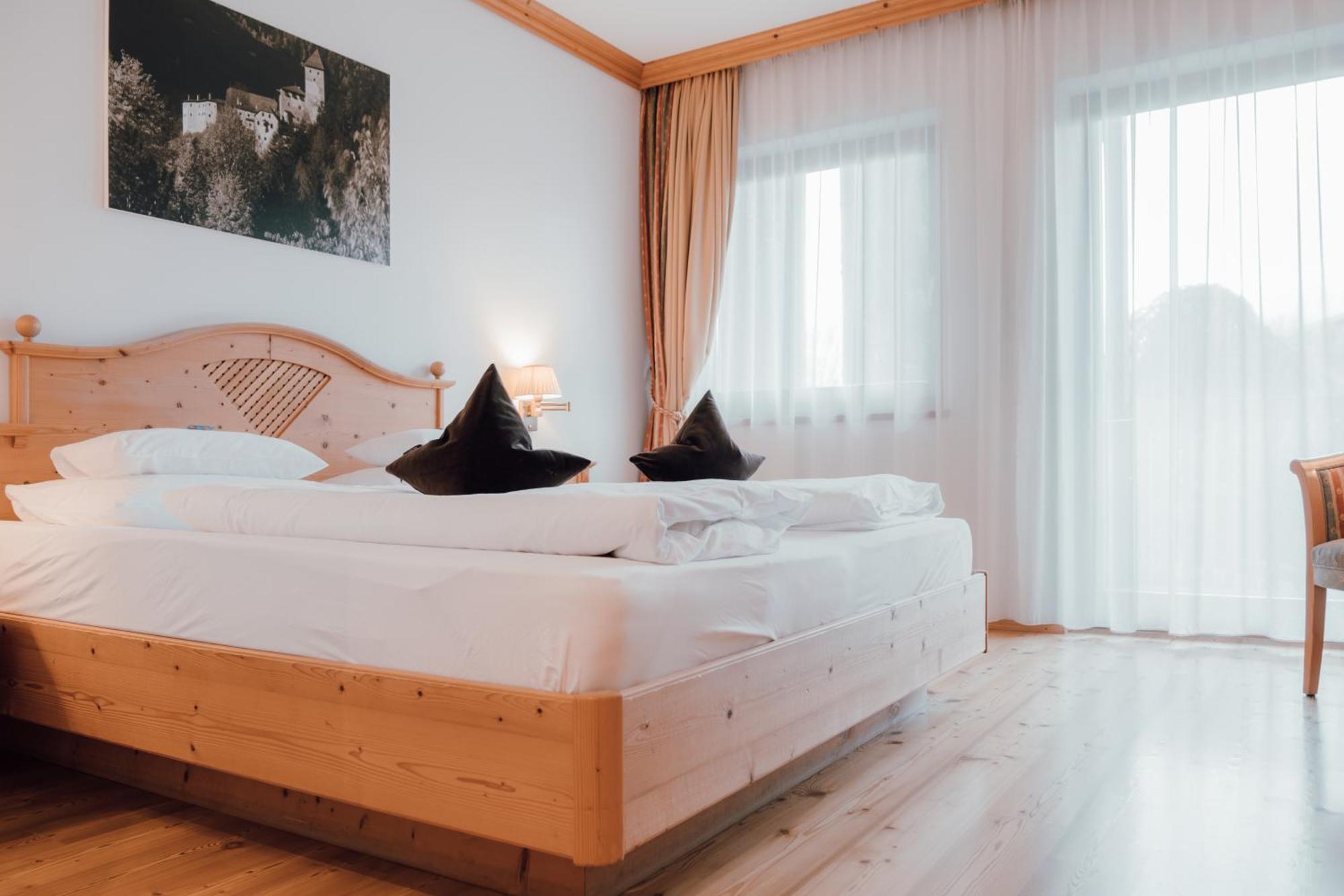 Residence Hotel Alpinum Campo Tures Exterior photo