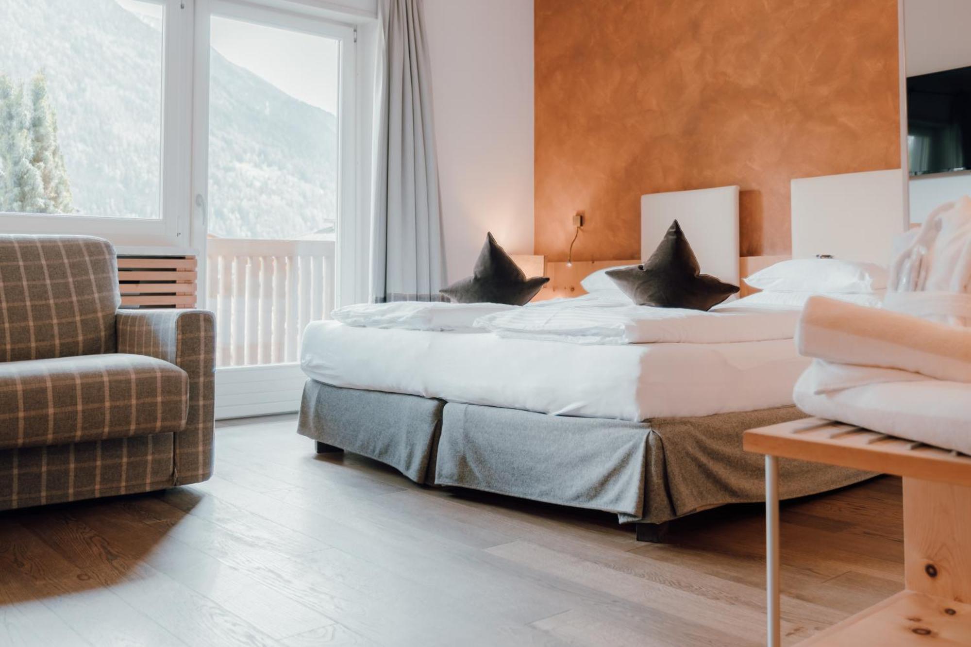 Residence Hotel Alpinum Campo Tures Exterior photo